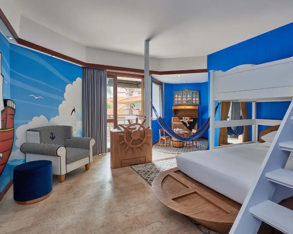PIRATE THEMED FAMILY ROOM