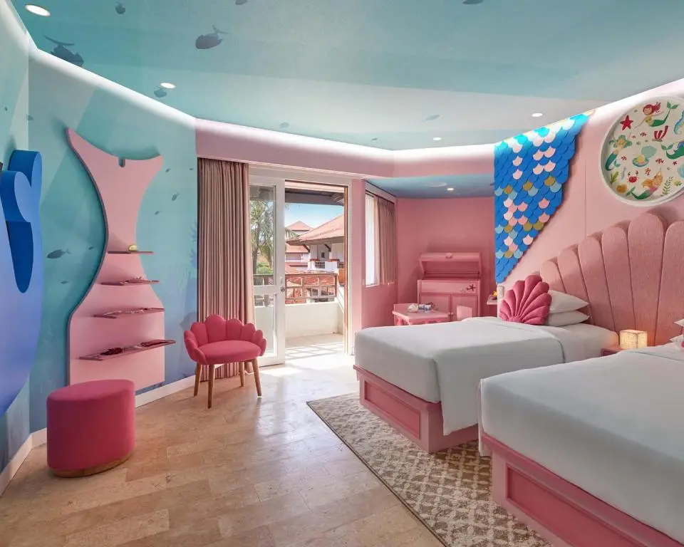 MERMAID THEMED FAMILY ROOM