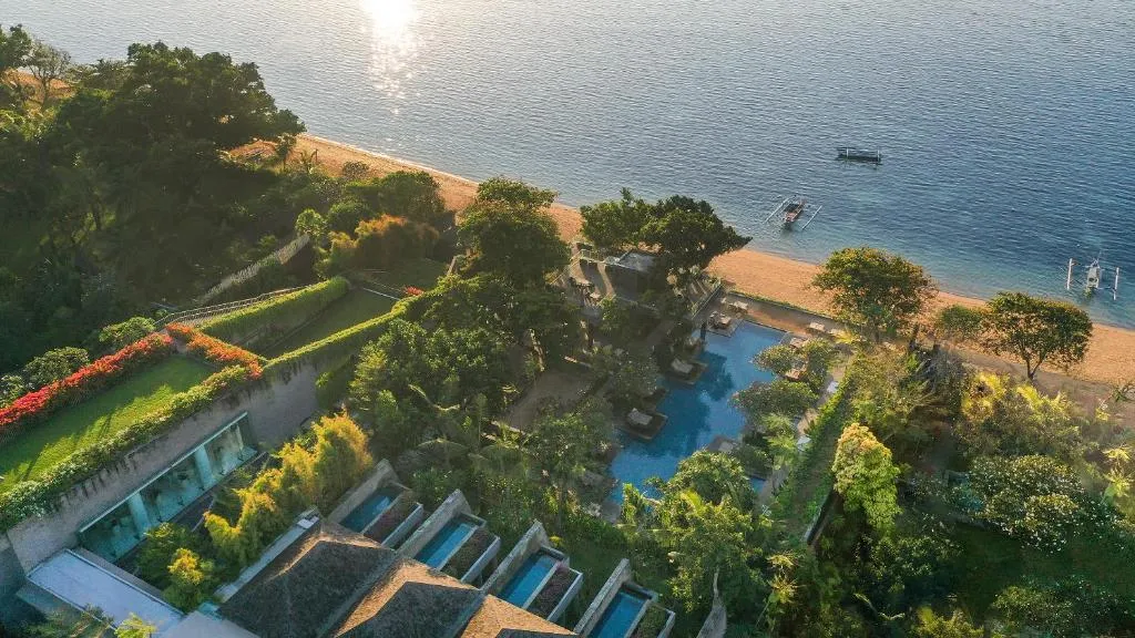 beachfront-resort-aerial-maya-sanur-resort-spa-bali