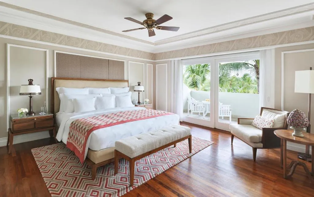 Club Room — Garden or Ocean View
