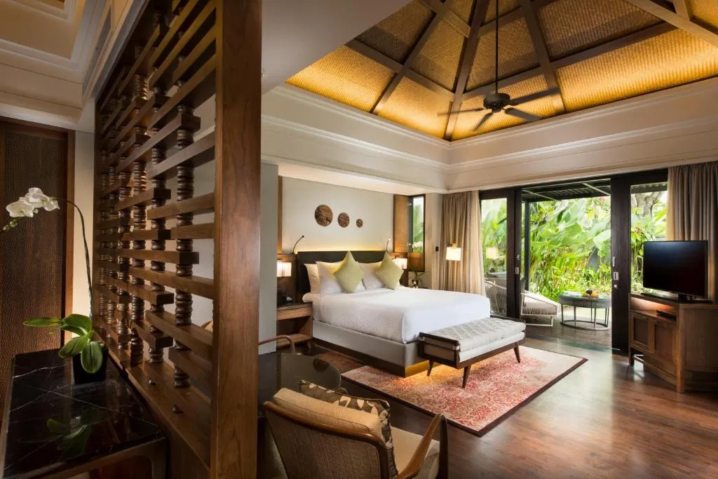 Conrad Pool Villa