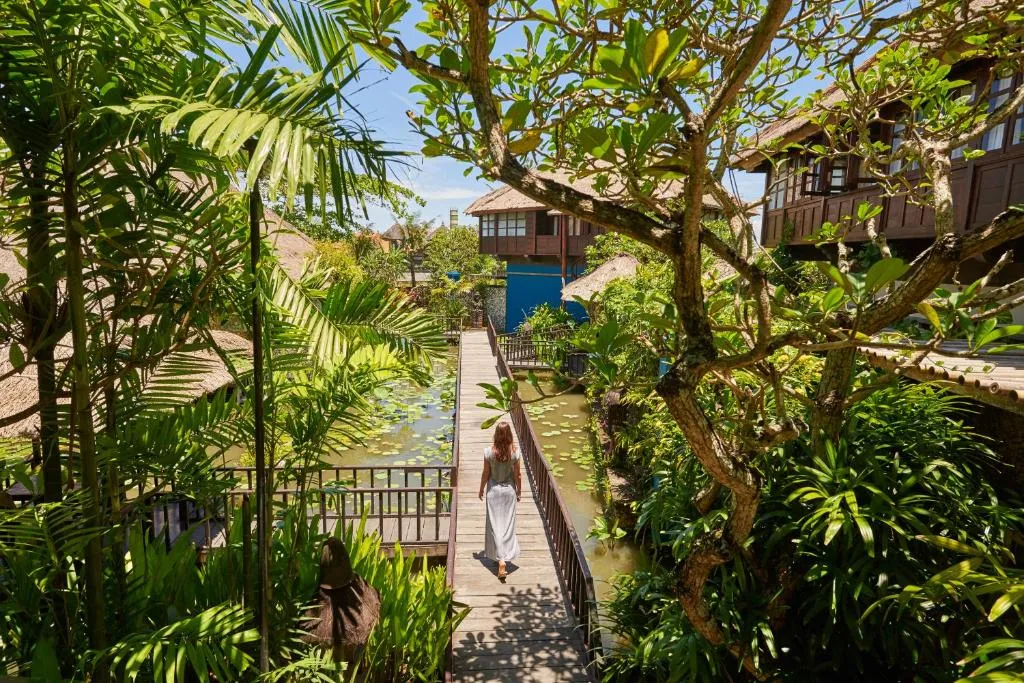 hotel-tugu-bali-lobby-canggu