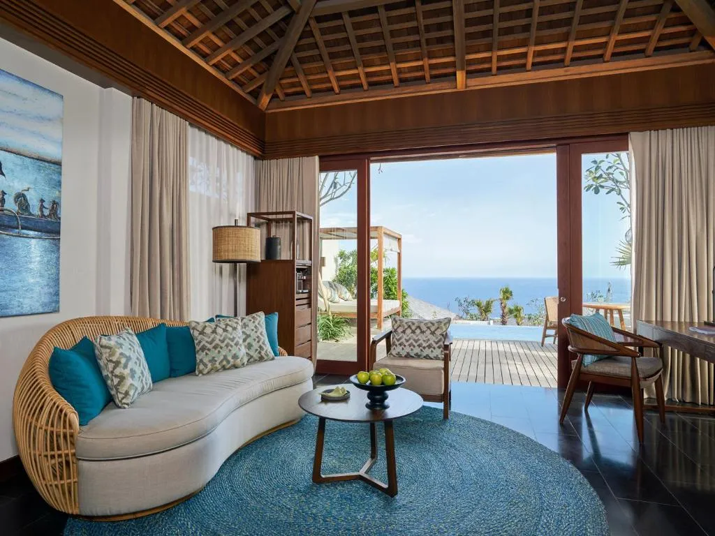 Cliff Pool Villa — One Bedroom