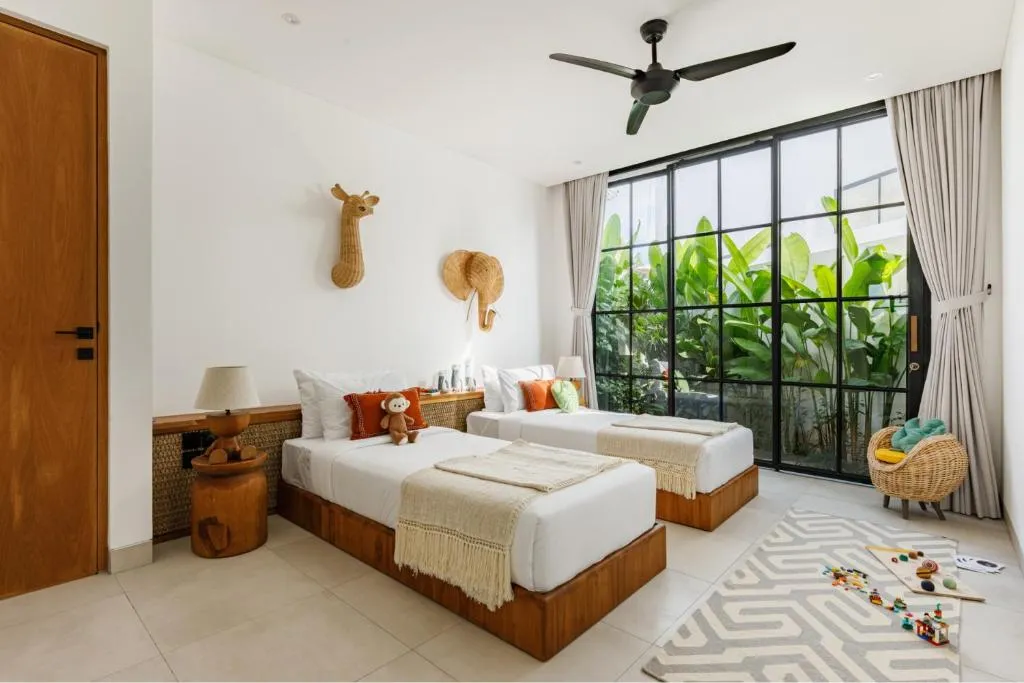 2 to 3-Bedroom Villa — Private Pool