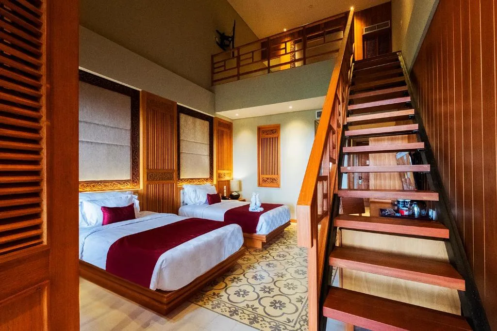 Duplex Family Suite — Two Levels