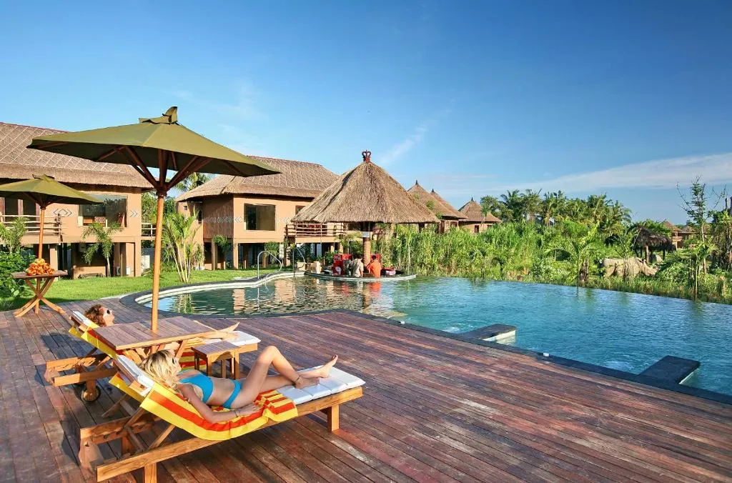 outdoor-dining-safari-view-mara-river-safari-lodge-bali Mara River Safari Lodge - Hotel Gallery