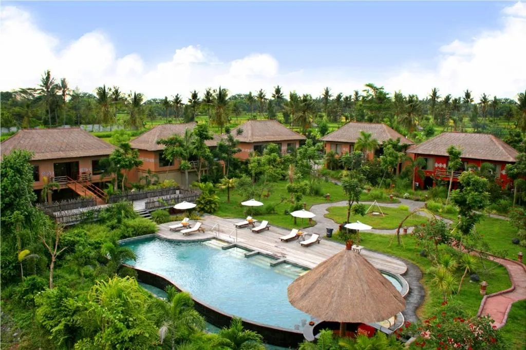 restaurant-dining-area-mara-river-safari-lodge-bali