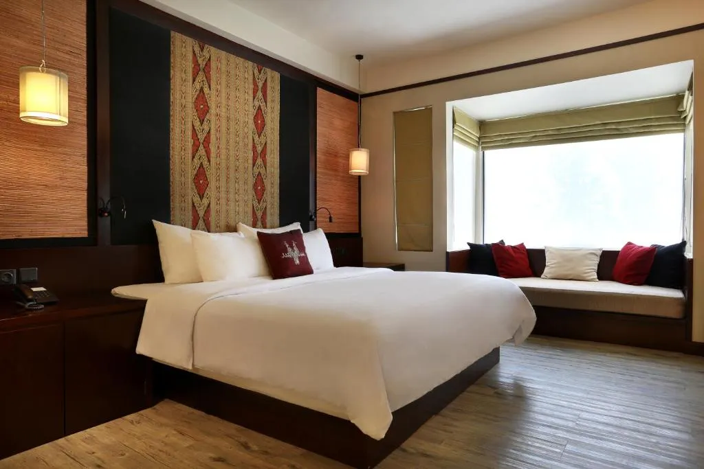 Superior Room / Deluxe Room